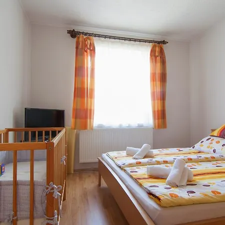 Dunatura Vendeghaz Penzion Dunakiliti